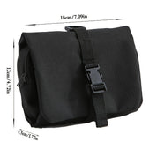 Borsa nera impermeabile con chiusura a fibbia, dimensioni 18x12x4.5 cm, ideale per accessori da viaggio, resistente e compatta.