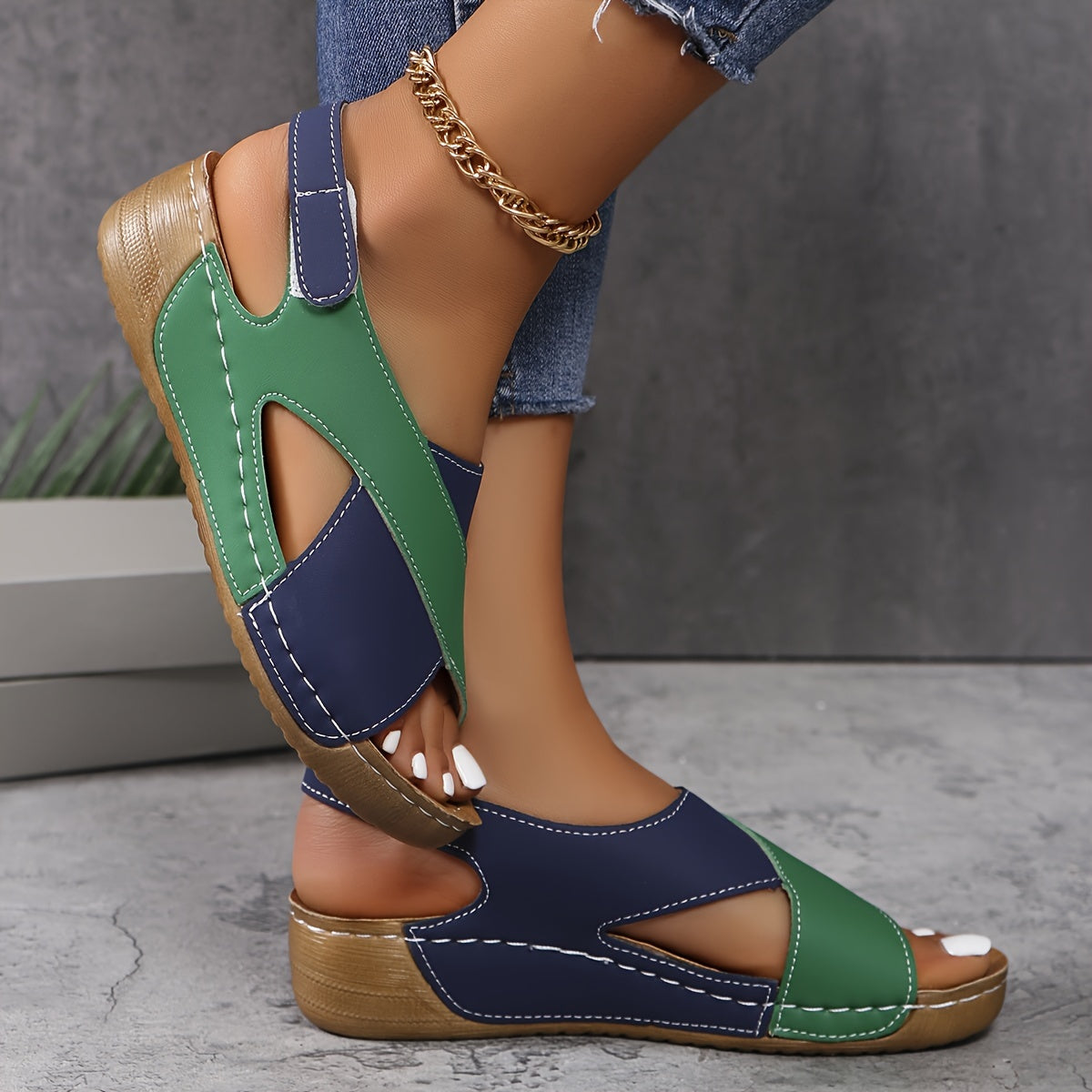 Lira | Sandali chic bicolore: comfort e stile