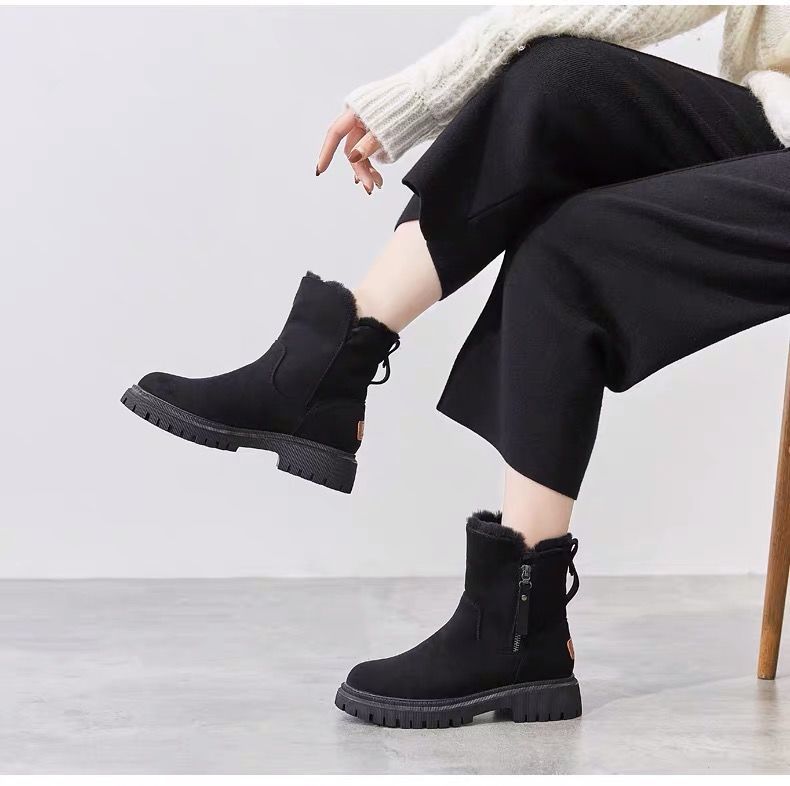 Eleganti stivali da donna firmati per uno stile impeccabile