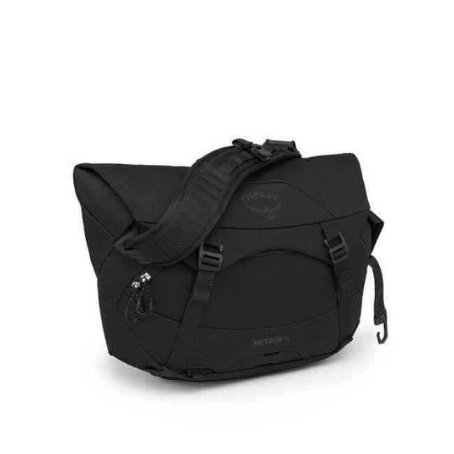 Borsa messenger nera Osprey Metron 18L, design ergonomico, tracolla regolabile, ideale per ciclismo urbano e trasporto quotidiano.