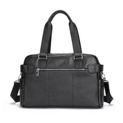 Borsa da lavoro in pelle nera, elegante e spaziosa, con manici robusti e tracolla regolabile. Ideale per ufficio e viaggi d'affari.