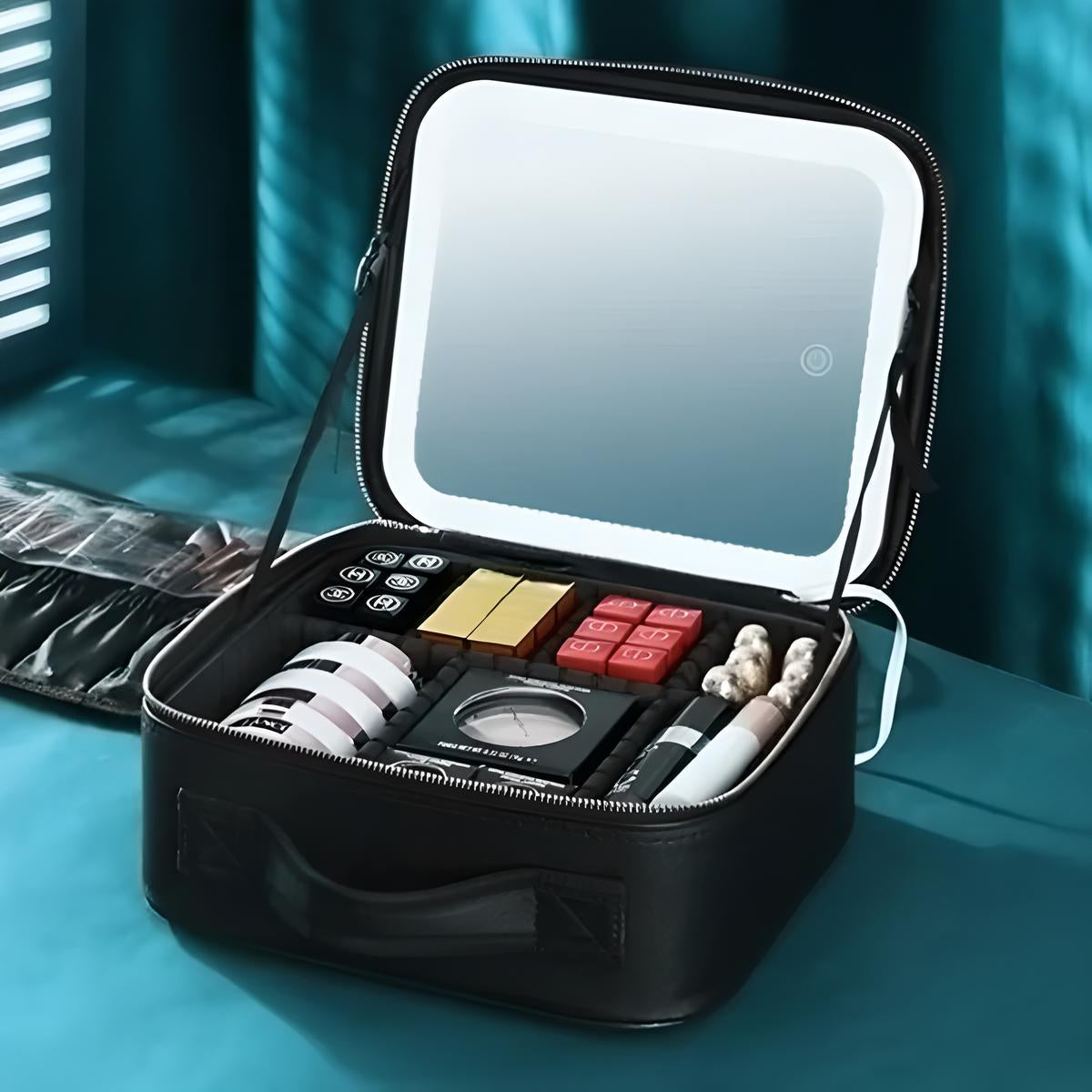 Custodia organizer per trucco con specchio LED, scomparti per cosmetici, pennelli e accessori. Ideale per viaggi e uso quotidiano.