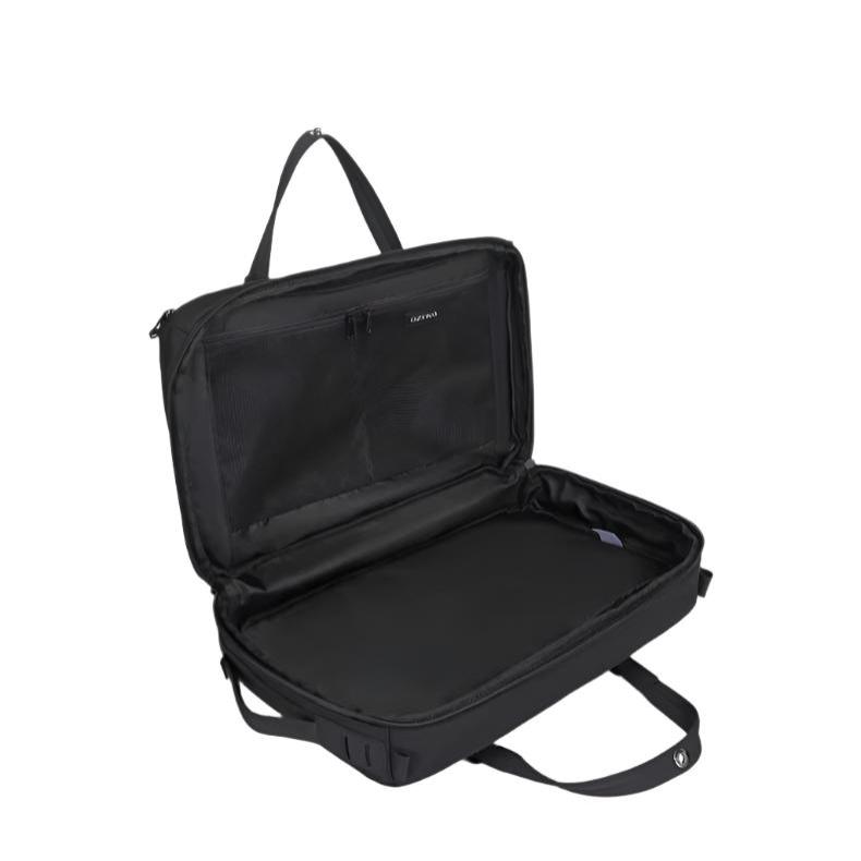 Borsa porta computer nera aperta, con scomparti interni e manici, ideale per laptop, lavoro e viaggio. Design elegante e funzionale.