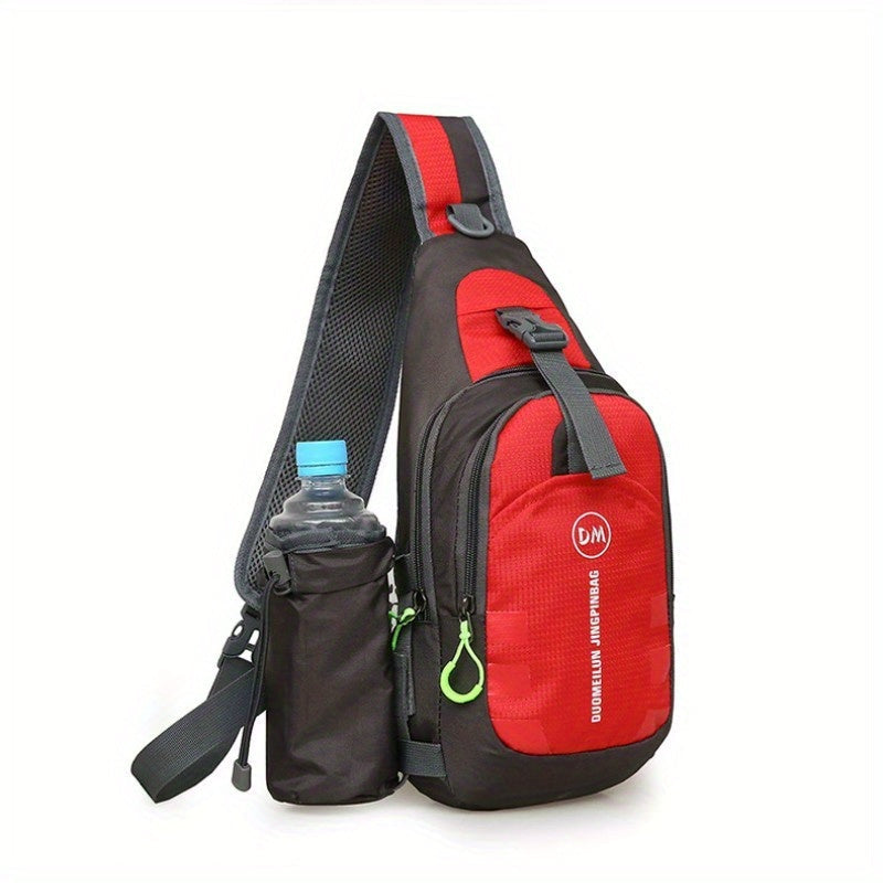 Zaino monospalla sportivo rosso e nero con portaborraccia, ideale per escursioni e attività all'aperto. Design ergonomico e resistente.