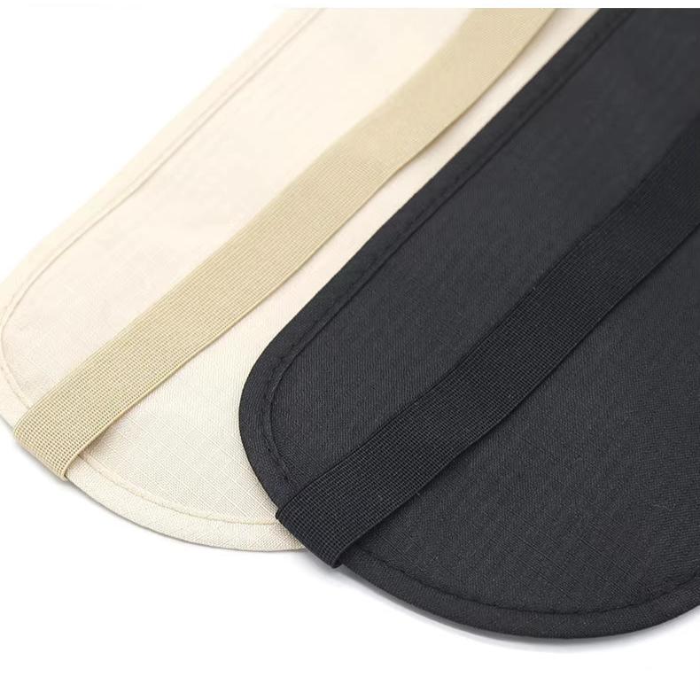 Cinture elastiche beige e nere per valigia, accessori da viaggio, organizer bagagli, cinghie regolabili, alta qualità, pratiche e resistenti.