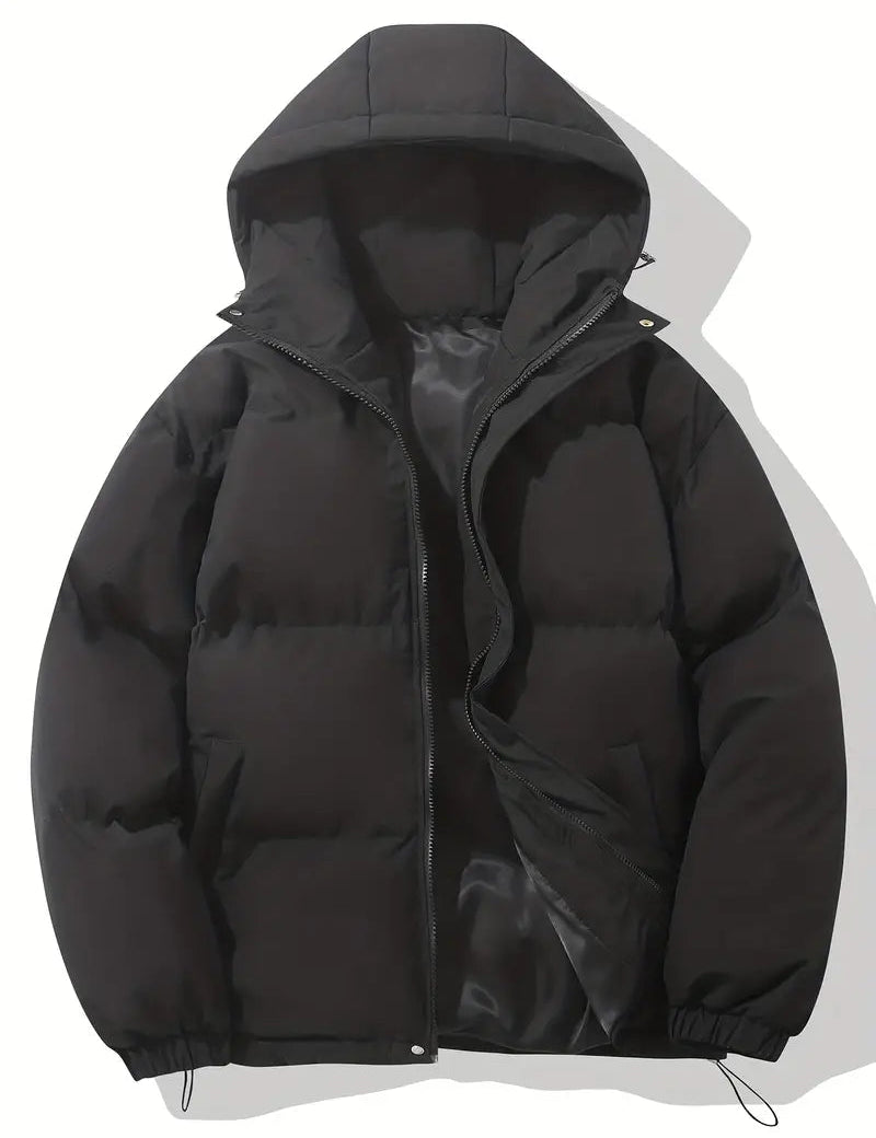 Giacca invernale nera imbottita con cappuccio, design moderno, chiusura a zip, ideale per uomo, moda casual, abbigliamento caldo e confortevole.