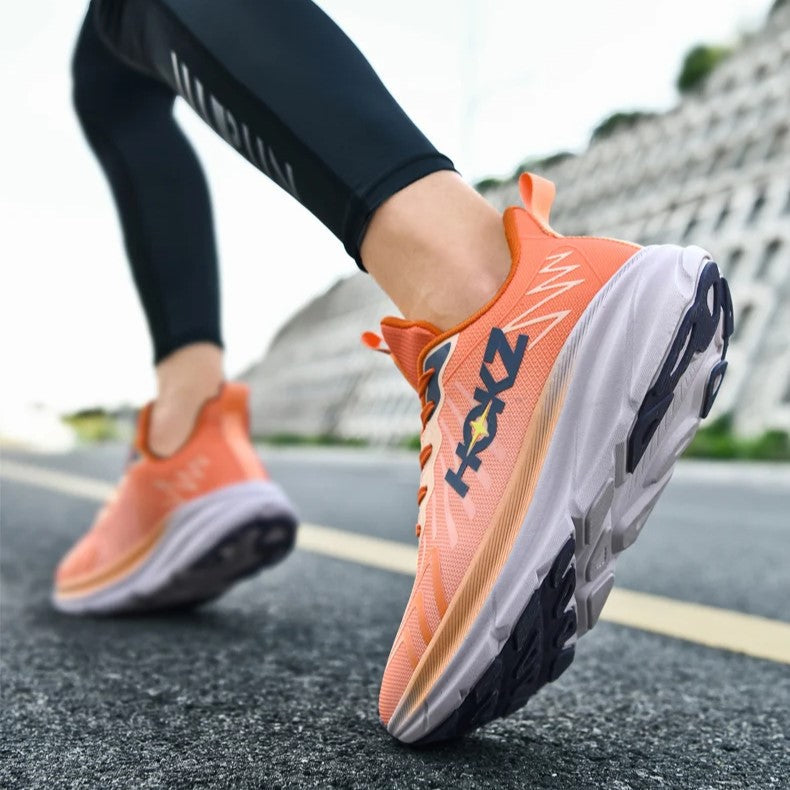 Luca | Scarpe da corsa: resta al passo con ogni passo
