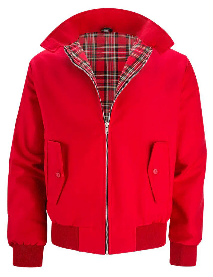 Giacca Harrington rossa con fodera a quadri, chiusura zip, tasche frontali con patta. Stile casual, moda uomo, abbigliamento autunnale.