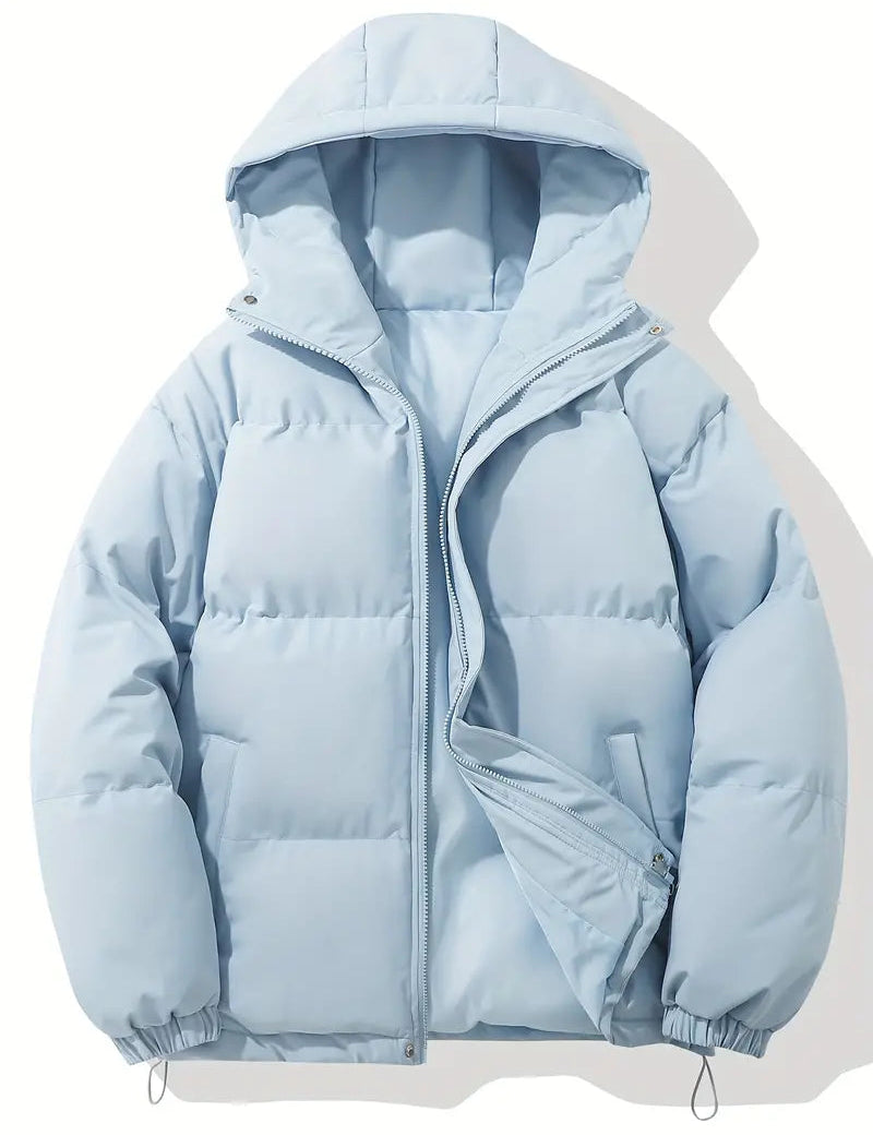 Giacca invernale imbottita azzurra con cappuccio, chiusura a zip, tasche laterali. Perfetta per il freddo, moda uomo e donna.