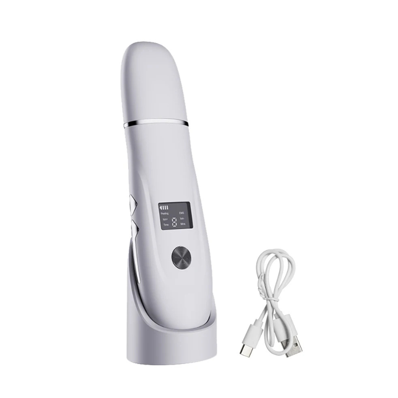 Dispositivo di bellezza portatile bianco con schermo LED e cavo USB, ideale per cura della pelle e pulizia del viso. Accessorio skincare innovativo.