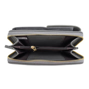 Portafoglio in pelle grigia con cerniera dorata, scomparti multipli e tasca interna con zip. Accessorio moda elegante e funzionale per donna.