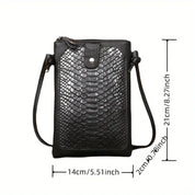Borsa a tracolla nera in pelle con texture a serpente, dimensioni 14x21x2 cm. Elegante e compatta, ideale per smartphone e accessori essenziali.