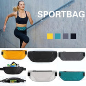 Donna che corre con marsupio sportivo; marsupi in vari colori mostrati sotto. Accessorio fitness, corsa, outdoor.