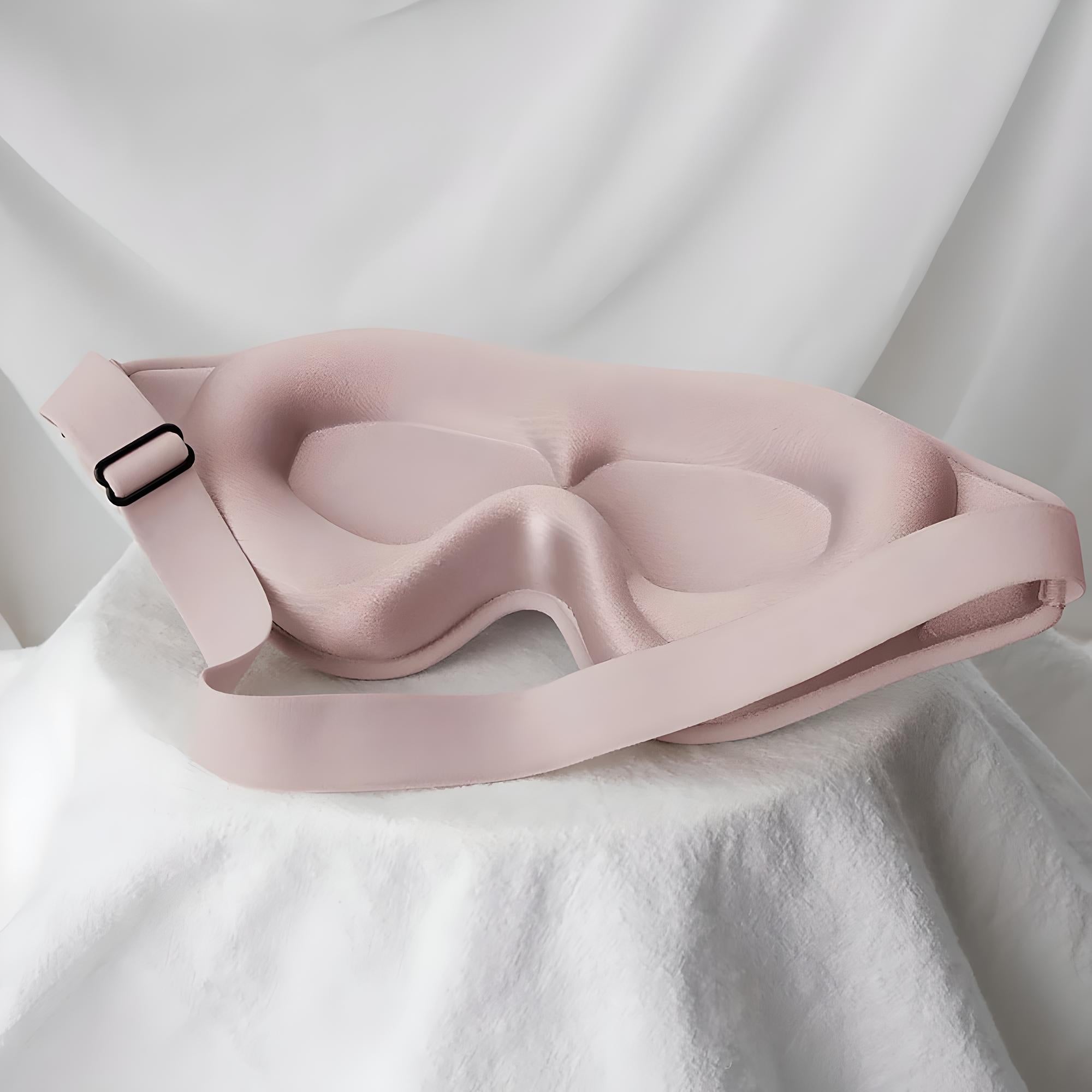 Maschera per dormire in seta rosa, design ergonomico, cinturino regolabile, ideale per bloccare la luce, migliorare il sonno e il relax.