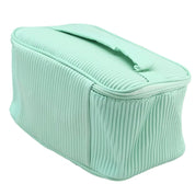 Borsa cosmetica verde menta, design a coste, con manico superiore e chiusura a zip. Ideale per organizzare trucchi e accessori da viaggio.