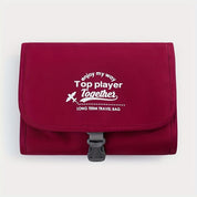 Borsa da viaggio rossa con scritta "Top player Together", chiusura a fibbia, ideale per viaggi a lungo termine. Accessorio pratico e resistente.