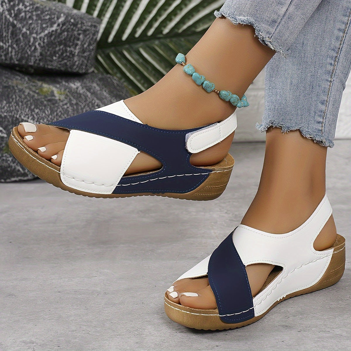 Lira | Sandali chic bicolore: comfort e stile