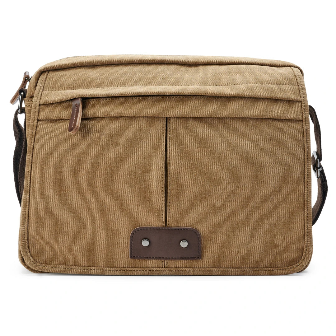 Borsa a tracolla in tela marrone, design vintage, tasche frontali, chiusura con cerniera, ideale per lavoro e viaggio. Accessorio moda unisex.