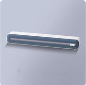 Lampada LED da parete moderna, design minimalista, colore bianco e grigio, ideale per illuminazione interna, risparmio energetico, montaggio facile.