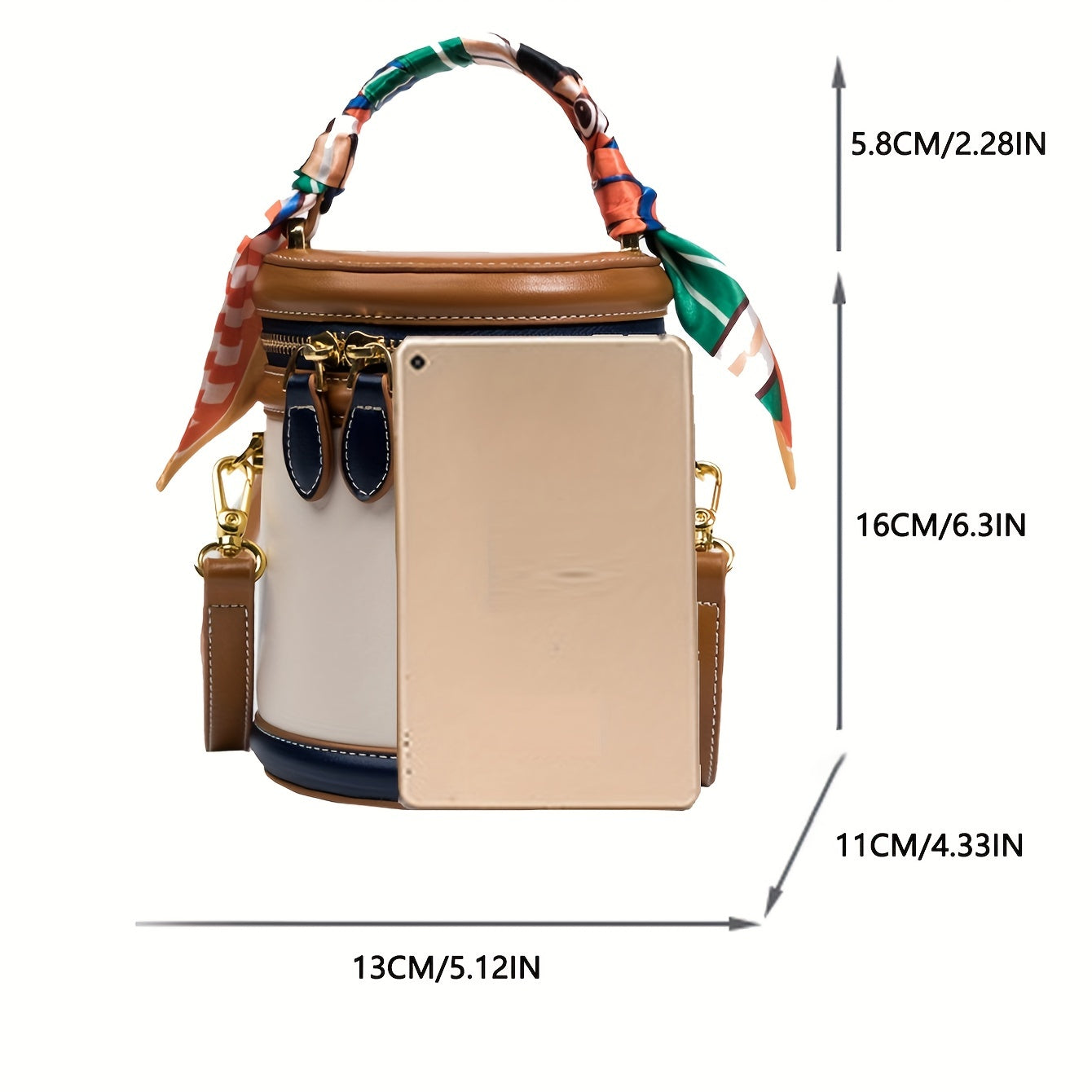Borsa a secchiello in pelle bianca e marrone con manico decorato da foulard colorato, dimensioni 16x13x11 cm, elegante e alla moda.