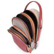 Borsa a tracolla multicolore in pelle con zip multiple, design compatto e manico superiore. Accessorio moda donna elegante e funzionale.
