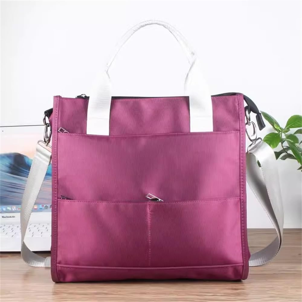 Borsa a tracolla in nylon viola con manici bianchi, tasche multiple e cerniere, ideale per laptop. Design moderno, perfetta per lavoro e viaggio.