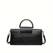 Borsa a mano in pelle nera elegante con tracolla regolabile, design moderno, ideale per donna, accessorio moda, stile sofisticato.