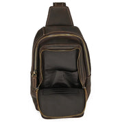 Zaino a tracolla in pelle marrone con cerniere dorate, tasca frontale aperta e cuciture a contrasto. Design elegante e pratico per uomo e donna.