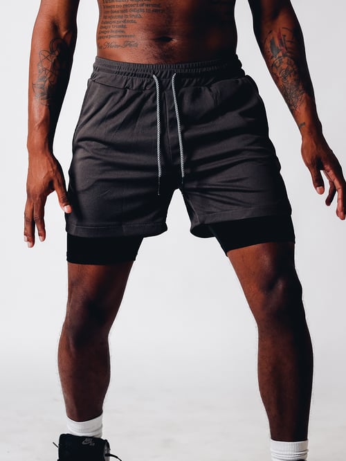  Uomini -Shortfitness Shorts con un doppio strato-3