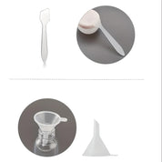 Set di strumenti cosmetici: spatola e imbuto in plastica trasparente per miscelazione e travaso di prodotti di bellezza, accessori essenziali per skincare.