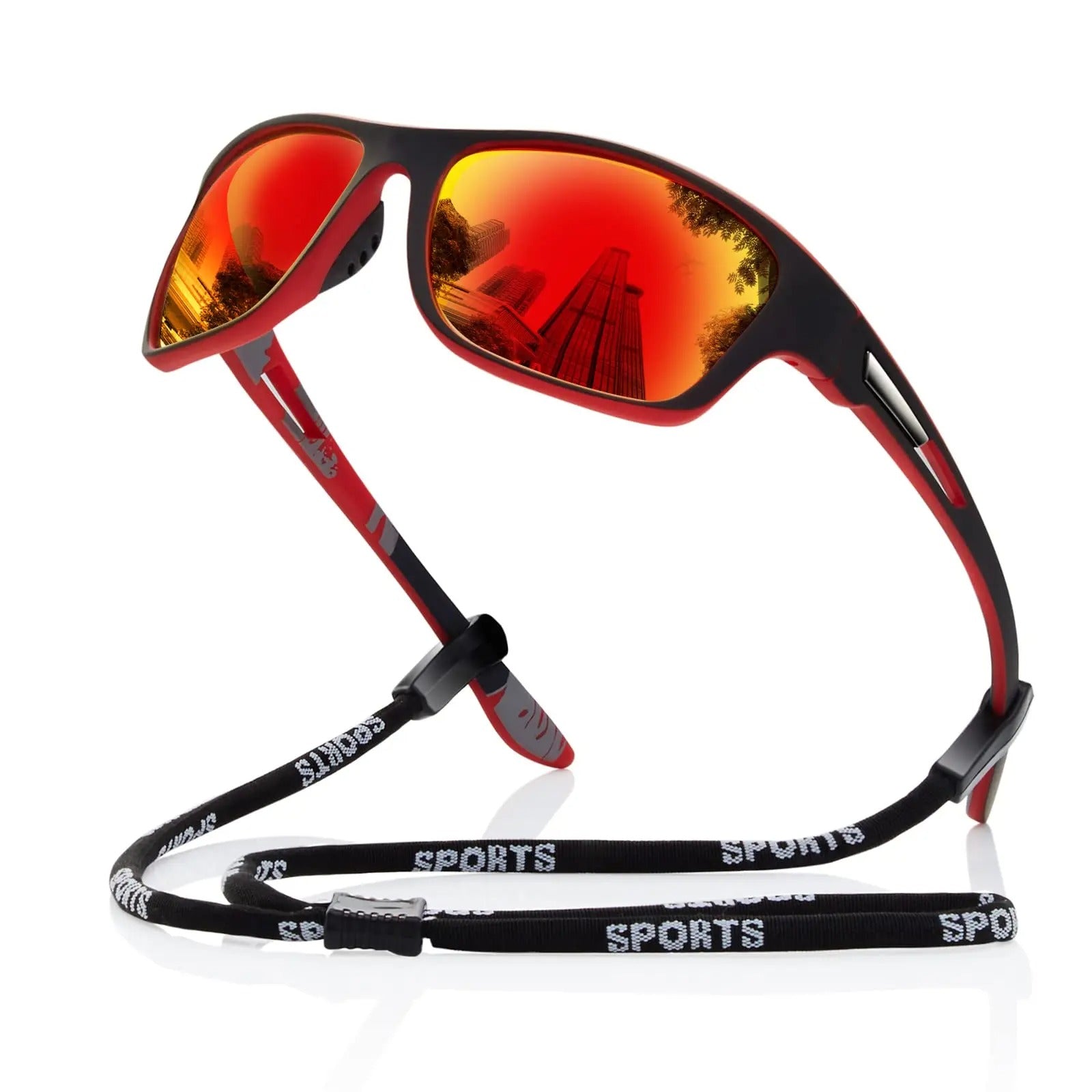 Occhiali da sole sportivi unisex con lenti a specchio rosse, montatura nera e rossa, cinturino regolabile. Ideali per attività all'aperto.