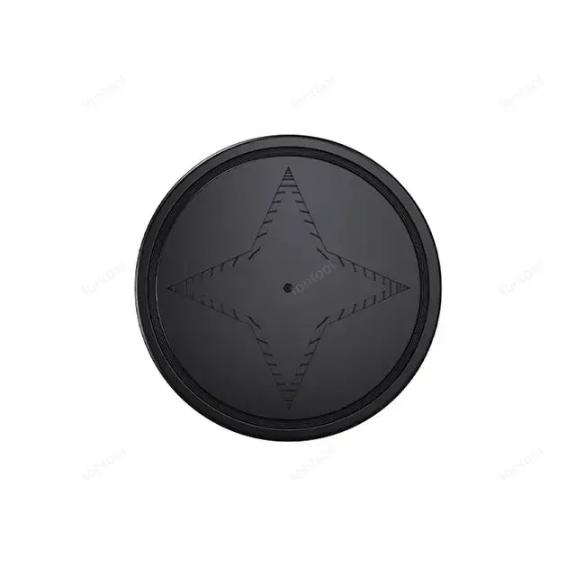 Coperchio pentola nero, design a stella, resistente al calore, silicone, universale, adatto per pentole e padelle, cucina moderna, accessorio pratico.