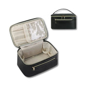 Borsa cosmetica nera in pelle sintetica con cerniera, scomparti interni, tasca trasparente e manico. Ideale per viaggio e organizzazione trucco.