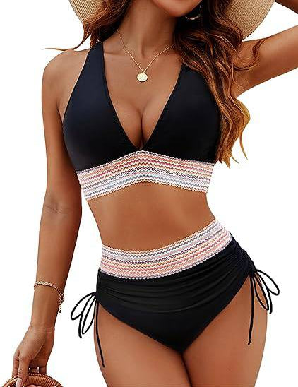 Costume da bagno donna nero a vita alta, con dettagli a righe colorate, top a triangolo, perfetto per l'estate e la spiaggia.