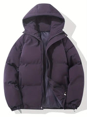 Giacca invernale imbottita viola scuro con cappuccio, zip frontale e tasche laterali. Moda uomo, abbigliamento caldo, giacca casual.