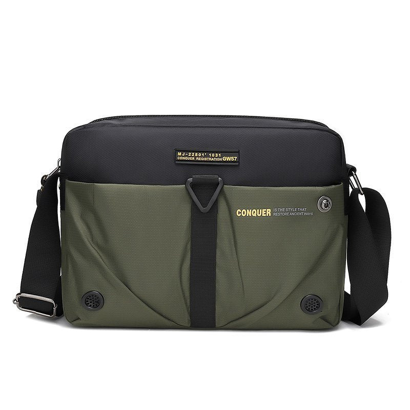 Borsa a tracolla unisex verde e nera, design moderno, tasche frontali, cinghia regolabile, ideale per lavoro e viaggio.