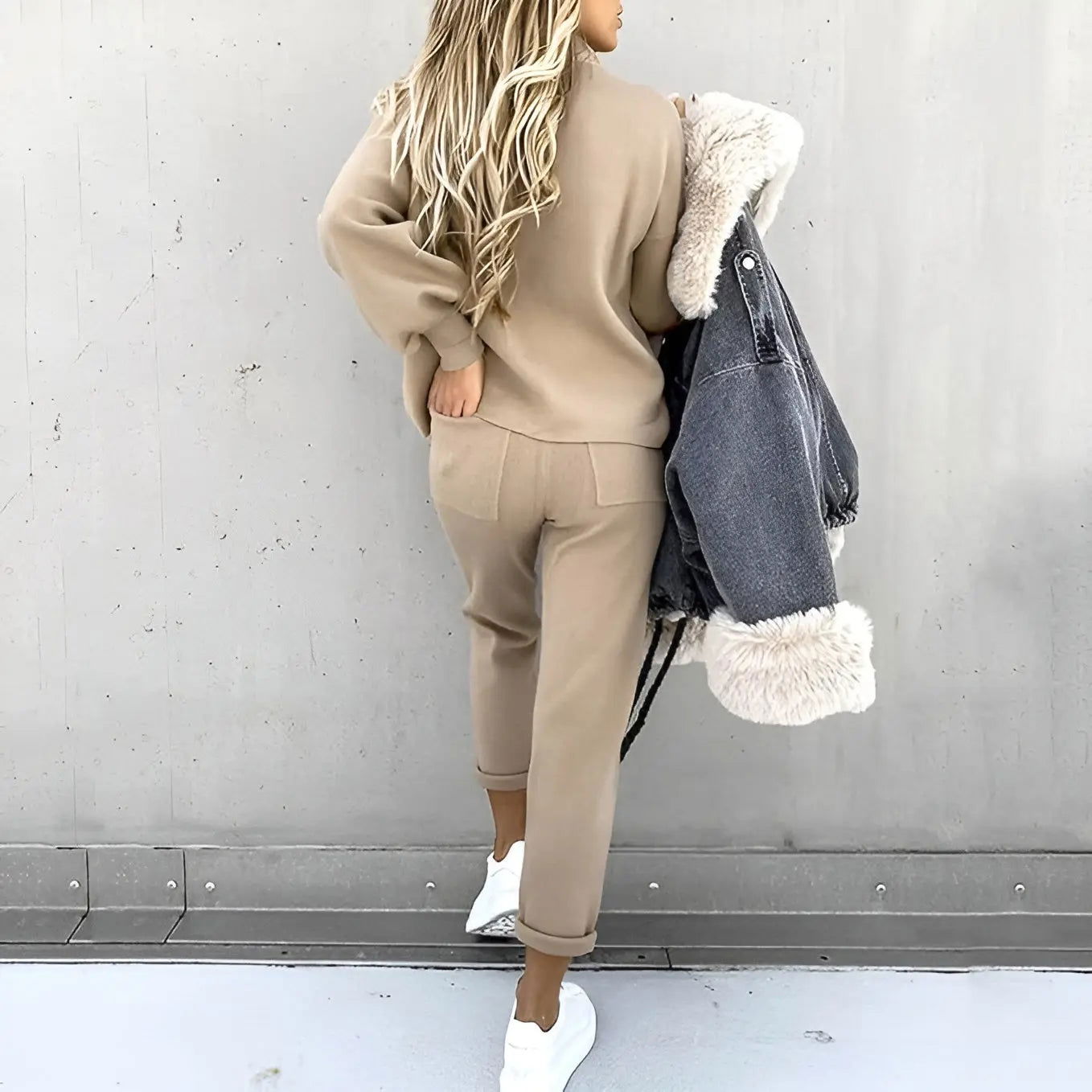 ADRIANA | Luxurious Lounge Set for Ultimate Comfort - Lizabella Fashion -  -  - ADRIANA | Luxurious Lounge Set for Ultimate Comfort - Lizabella Fashion - #tag1# - #tag2#