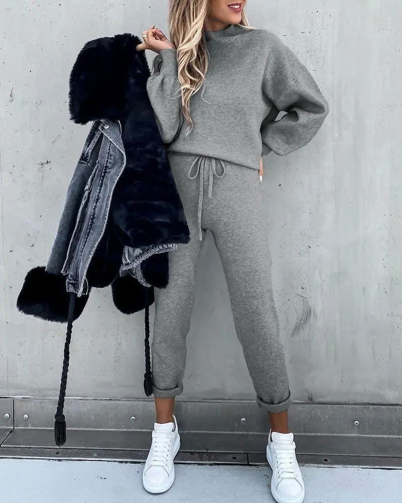 ADRIANA | Luxurious Lounge Set for Ultimate Comfort - Lizabella Fashion -  -  - ADRIANA | Luxurious Lounge Set for Ultimate Comfort - Lizabella Fashion - #tag1# - #tag2#