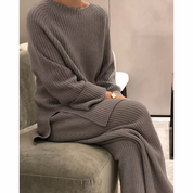 Elegante Set Maglione e Pantaloni in Maglia - Samantha