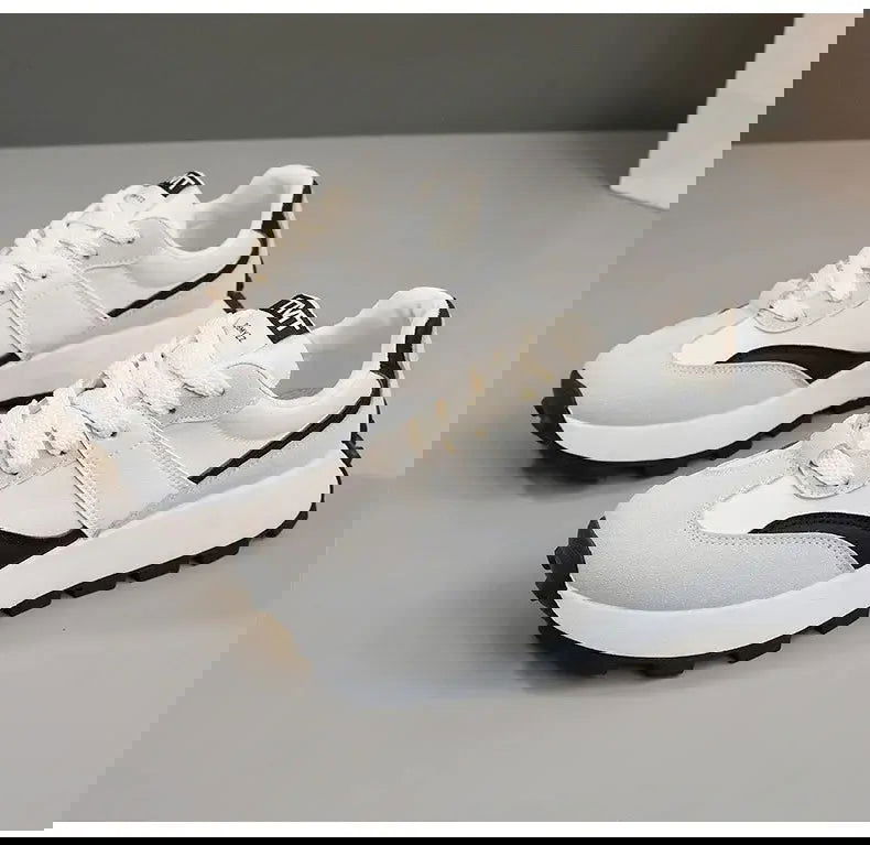 COPENHAGEN | Stylish Black and White Women’s Sneakers - Lizabella Fashion -  -  - COPENHAGEN | Stylish Black and White Women’s Sneakers - Lizabella Fashion - #tag1# - #tag2#