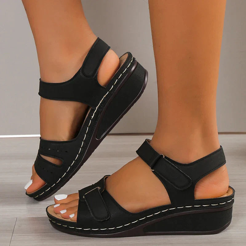 Callie – Eleganti sandali ortopedici 1