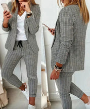 Chic Elegance: Stylish Two-Piece Ensemble - Lizabella Fashion -  -  - Chic Elegance: Stylish Two-Piece Ensemble - Lizabella Fashion - #tag1# - #tag2#
