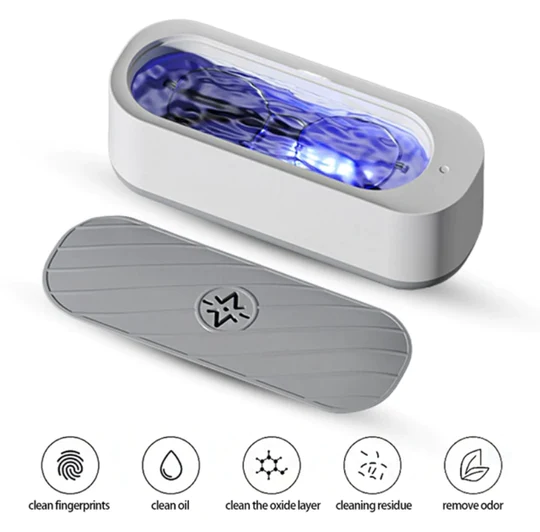 Dispositivo di pulizia UV per occhiali, smartphone e gioielli, rimuove impronte, olio, ossido, residui e odori. Tecnologia avanzata, design compatto.
