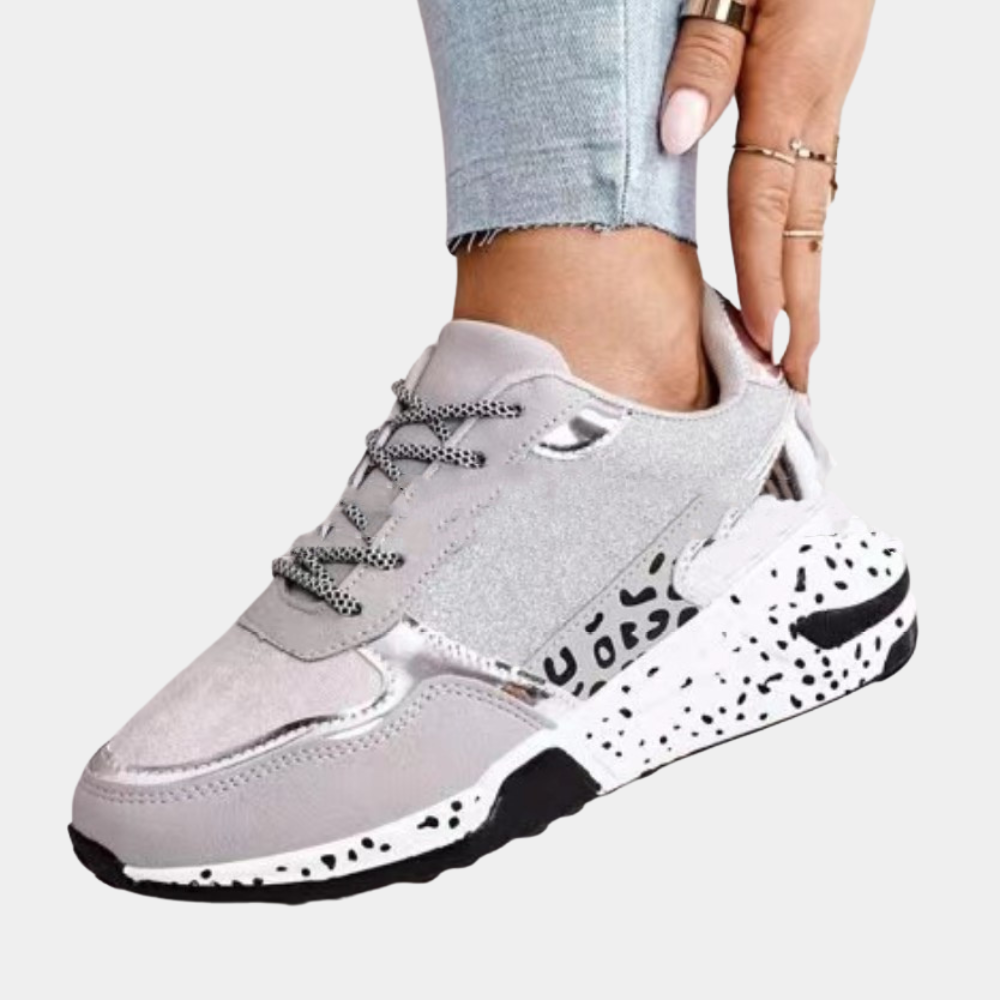 Fiona | Sneakers: la tua compagna leggera per tutti i giorni 1