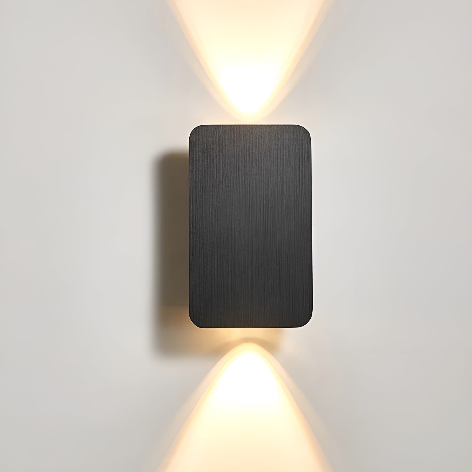Frendorf - Elegante applique a LED dal design minimalista per la tua casa 0