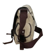 Borsa a tracolla in tela beige con dettagli in pelle marrone, tasca laterale e tracolla regolabile. Design casual e resistente per uso quotidiano.