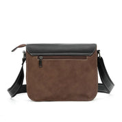Borsa a tracolla in pelle marrone e nera, con cerniera frontale e cuciture bianche. Design elegante e pratico per uomo e donna.