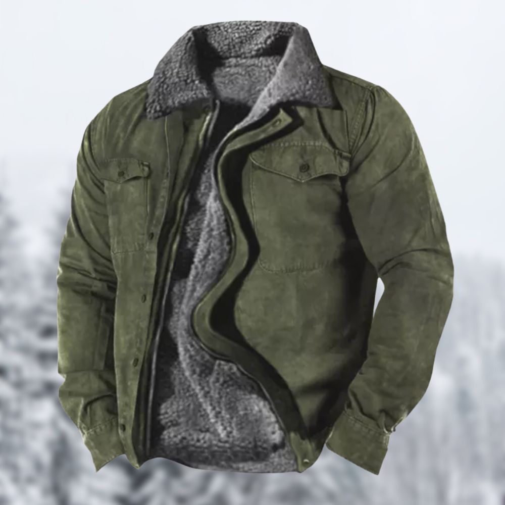 Giacca invernale verde militare con fodera in pelliccia sintetica, doppia tasca frontale, ideale per climi freddi. Stile casual e resistente.