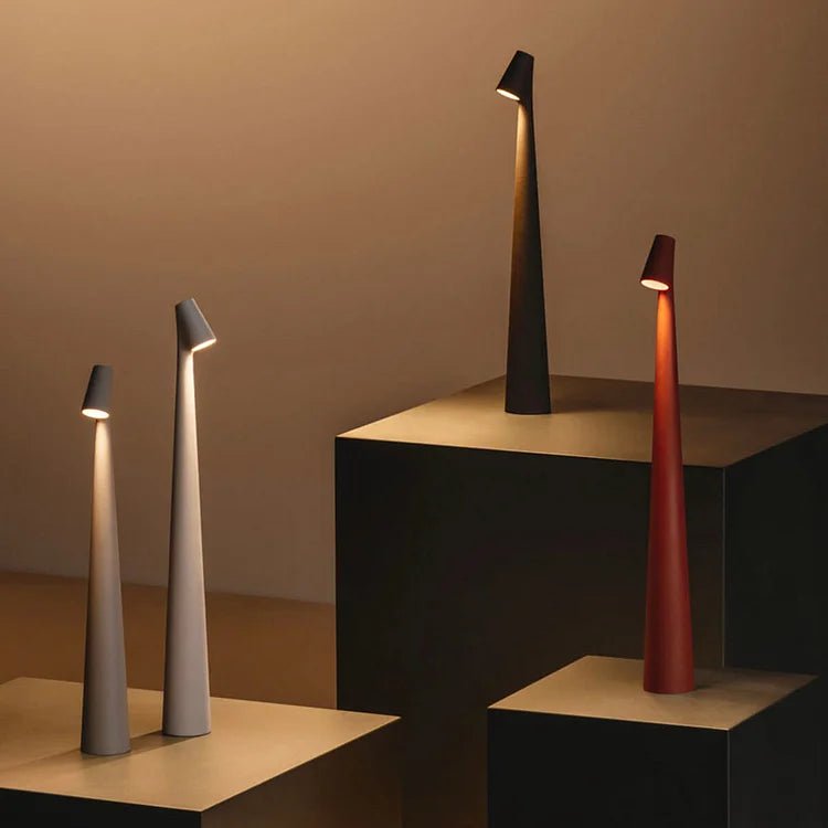 Lampada a fascio minimalista 1