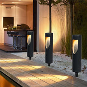 Lampada da esterno a LED ad energia solare con sensore di luce automatico: lampada da esterno minimalista per giardino e patio 1
